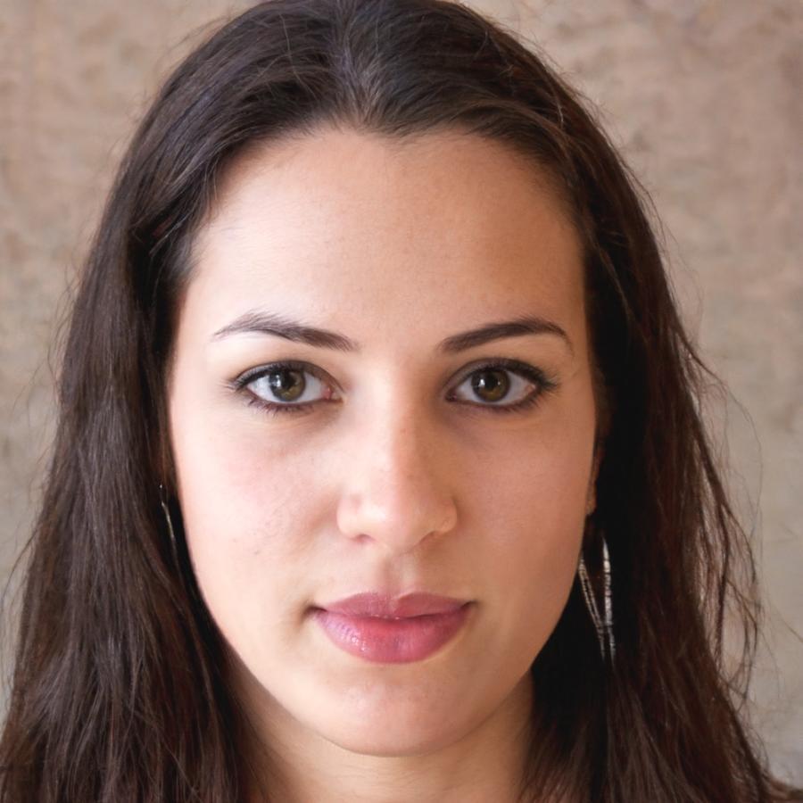 Directora del programa Carmen Rosales